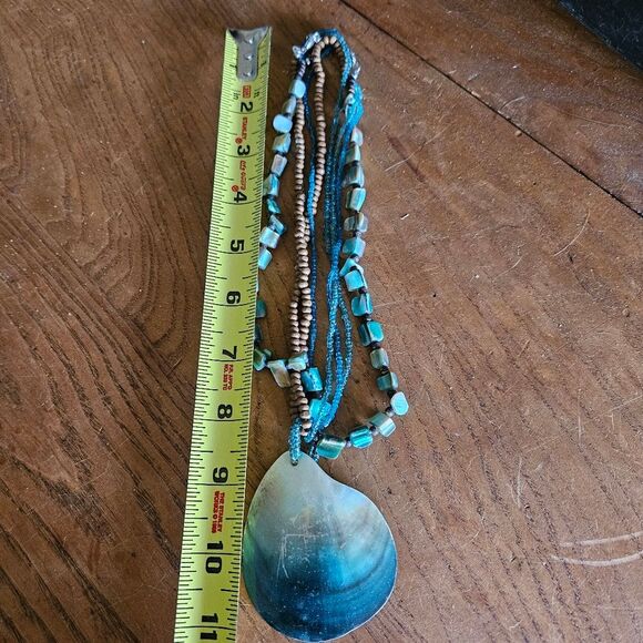 Boho Shell & Brown Bead Necklace | Statement Jewelry | Beachy | Chicos | Unique - Picture 1 of 4